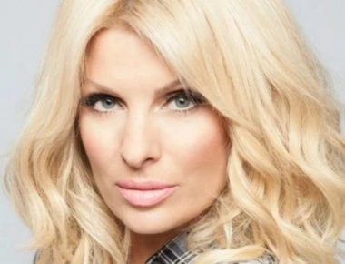 Δείτε πώς ευχήθηκε στην Ε. Μενεγάκη ο γιος της Άγγελος για τη γιορτή της μητέρας